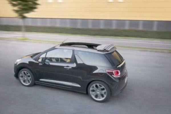 Citroen DS3 Cabrio, lansat la Salonul Auto de la Paris 2012